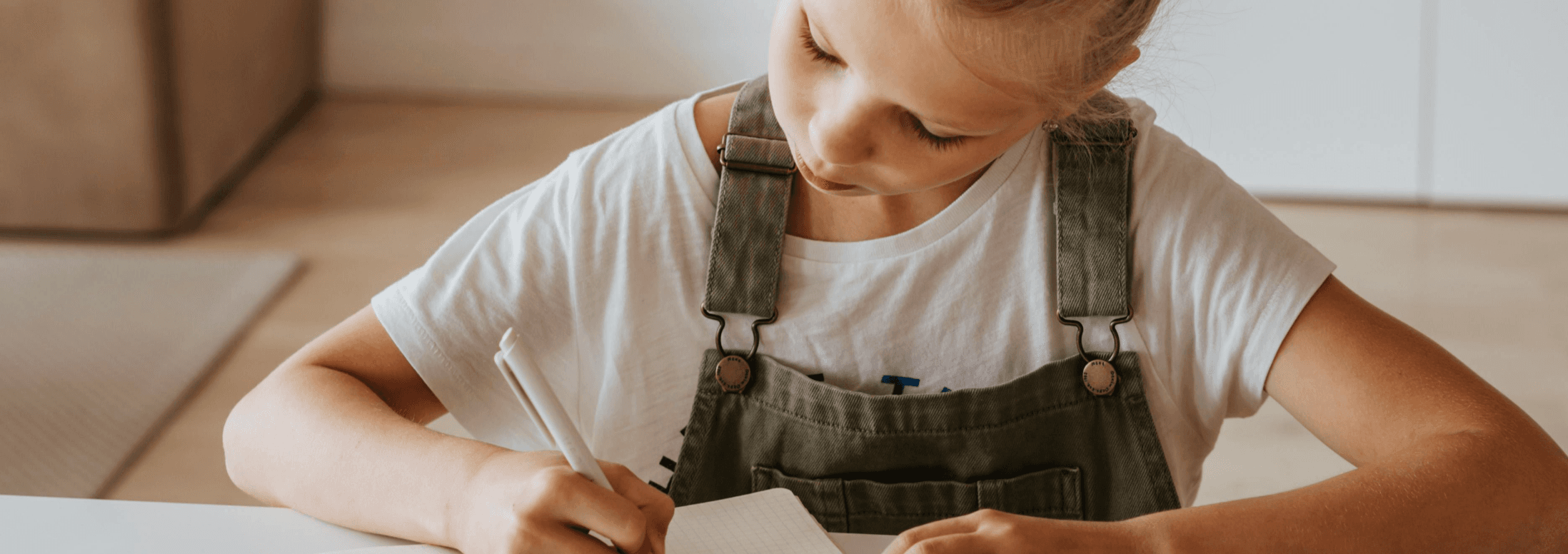 Children sending letters with joy through Stamplo